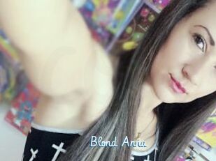 Blond_Anna