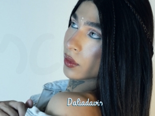 Daliadavis