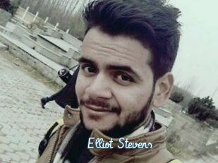 Elliot_Stevens