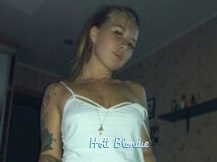 Hott_Blondie