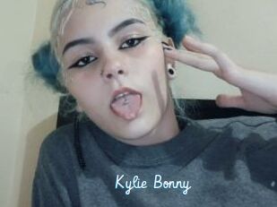 Kylie_Bonny