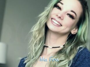 Mia_Fern