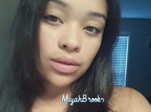 Miyah_Brooks